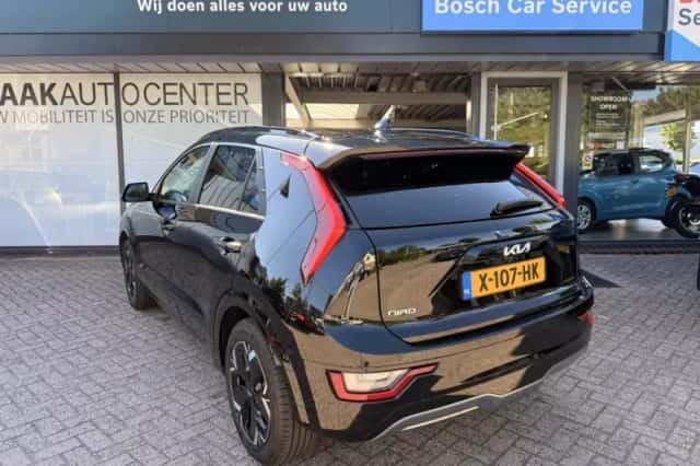Kia Niro (2023) thumbnail 4