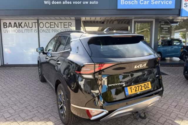Kia Sportage (2023) thumbnail 4