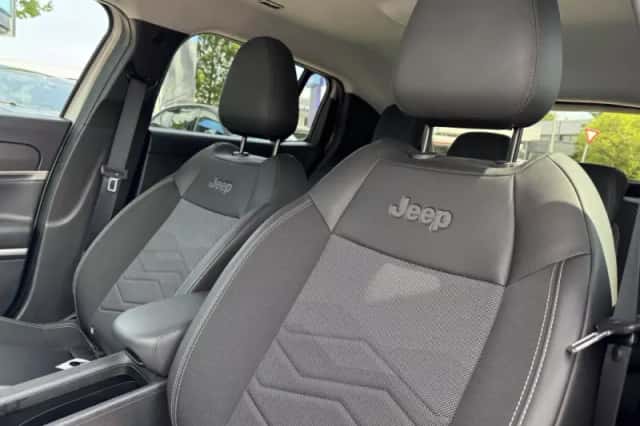 Jeep Avenger (2025) thumbnail 6