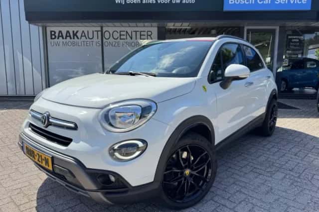 Fiat 500X (2022) thumbnail 1