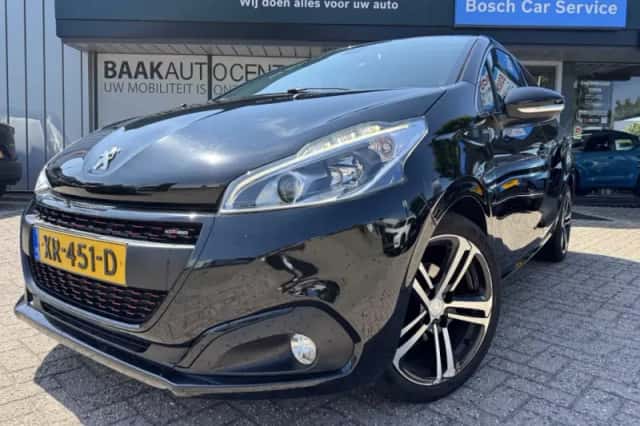 Peugeot 208 (2018) thumbnail 2