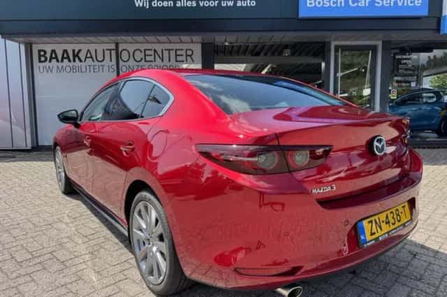 Mazda 3 (2019) thumbnail 4