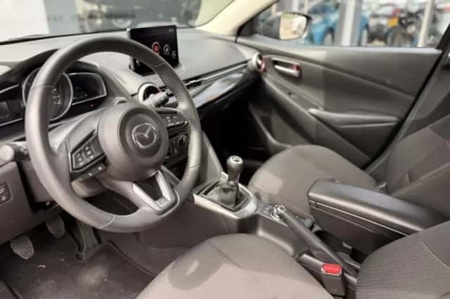 Mazda 2 (2023) thumbnail 6