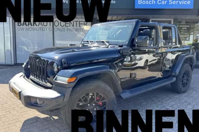 Jeep Wrangler (2021) thumbnail 1