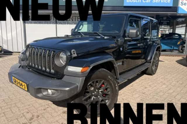 Jeep Wrangler (2021) thumbnail 1