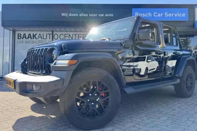 Jeep Wrangler (2021) thumbnail 2