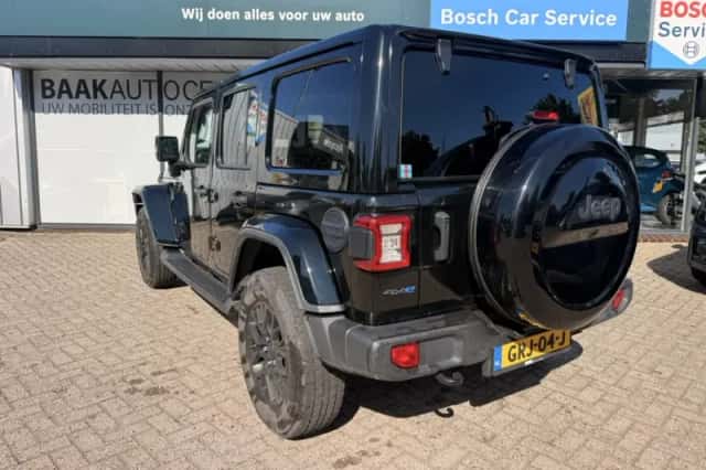 Jeep Wrangler (2021) thumbnail 4