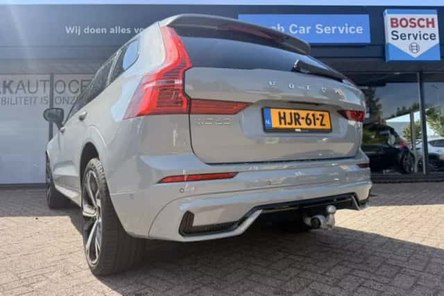 Volvo XC60 (2025) thumbnail 5