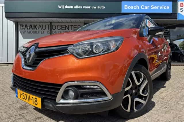 Renault Captur (2014) thumbnail 2