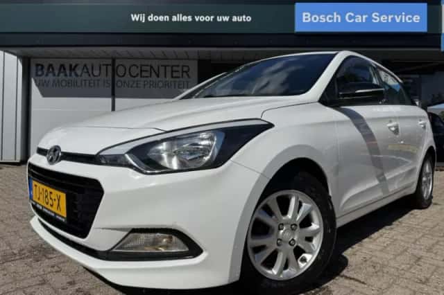 Hyundai i20 (2018) thumbnail 2