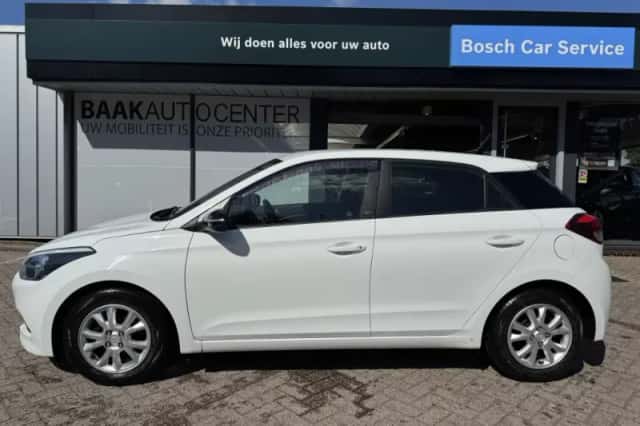 Hyundai i20 (2018) thumbnail 4