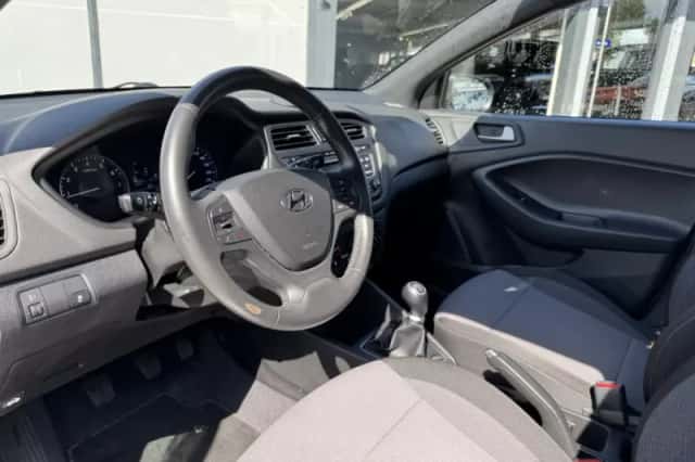 Hyundai i20 (2018) thumbnail 5