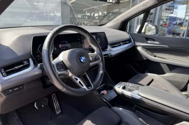 BMW 2-Serie (2024) thumbnail 5