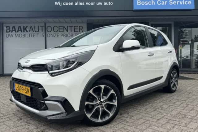Kia Picanto (2021) thumbnail 2