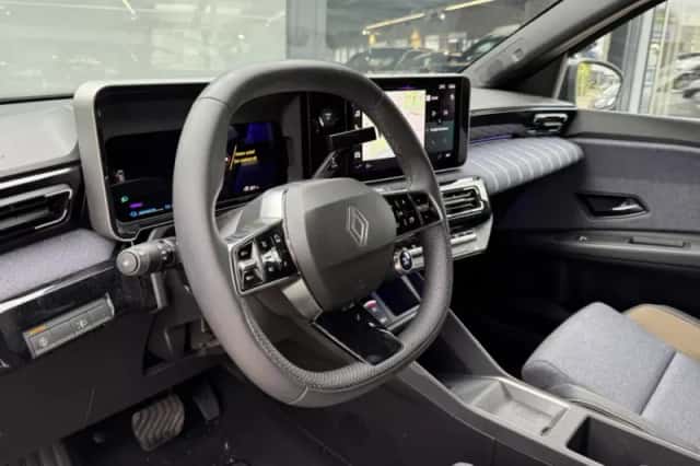 Renault 5 (2025) thumbnail 5