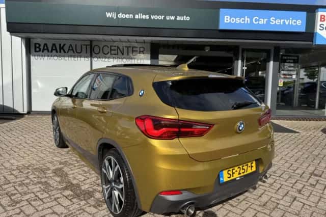BMW X2 (2018) thumbnail 6