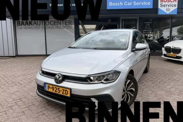 Volkswagen Polo (2022) thumbnail 1