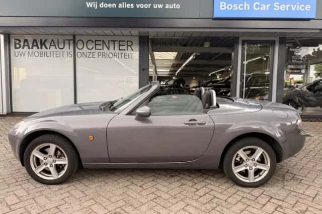 Mazda MX-5 (2007) thumbnail 4