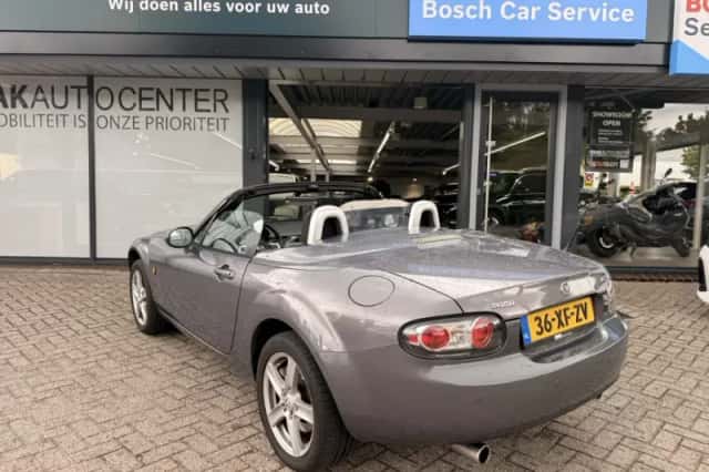 Mazda MX-5 (2007) thumbnail 6