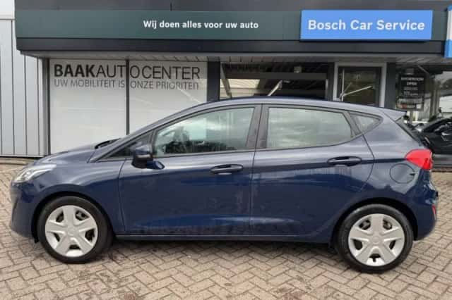 Ford Fiesta (2018) thumbnail 3