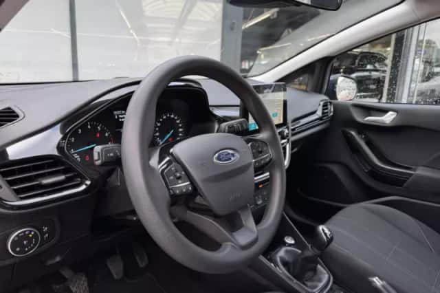 Ford Fiesta (2018) thumbnail 6