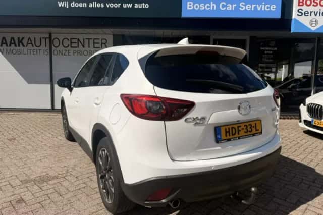 Mazda CX-5 (2017) thumbnail 4