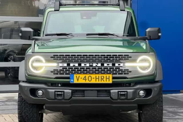 Ford Bronco (2024) thumbnail 4