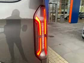Ford Tourneo Custom (2025) thumbnail 11