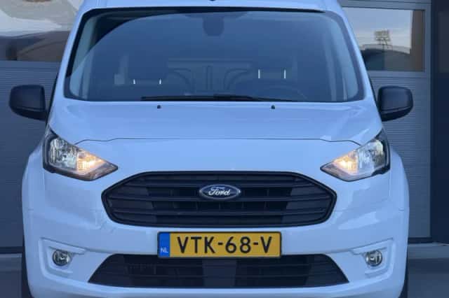 Ford Transit Connect (2023) thumbnail 4
