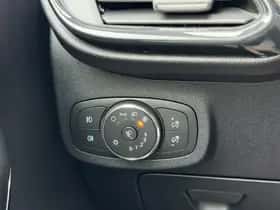 Ford Fiesta (2023) thumbnail 18