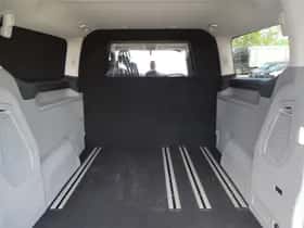 Ford Tourneo Custom (2025) thumbnail 30