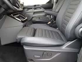 Ford Tourneo Custom (2025) thumbnail 9