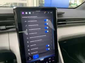 Ford Explorer (2024) thumbnail 25
