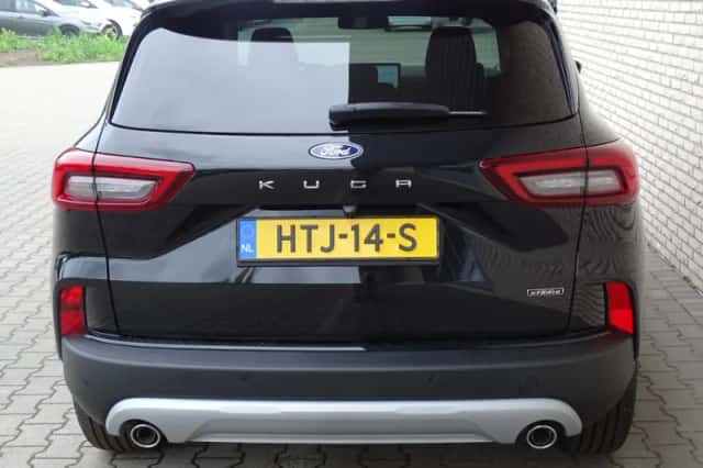 Ford Kuga (2025) thumbnail 6