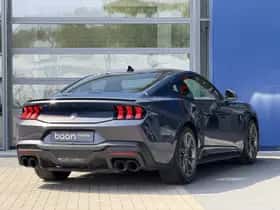 Ford Mustang (2024) thumbnail 3