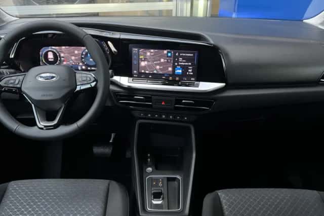 Ford Tourneo Connect (2025) thumbnail 2