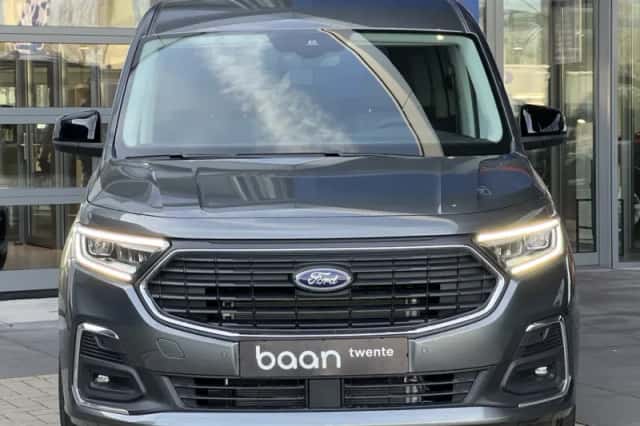 Ford Tourneo Connect (2025) thumbnail 4