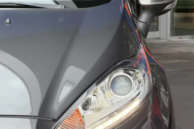Ford Fiesta (2016) thumbnail 6