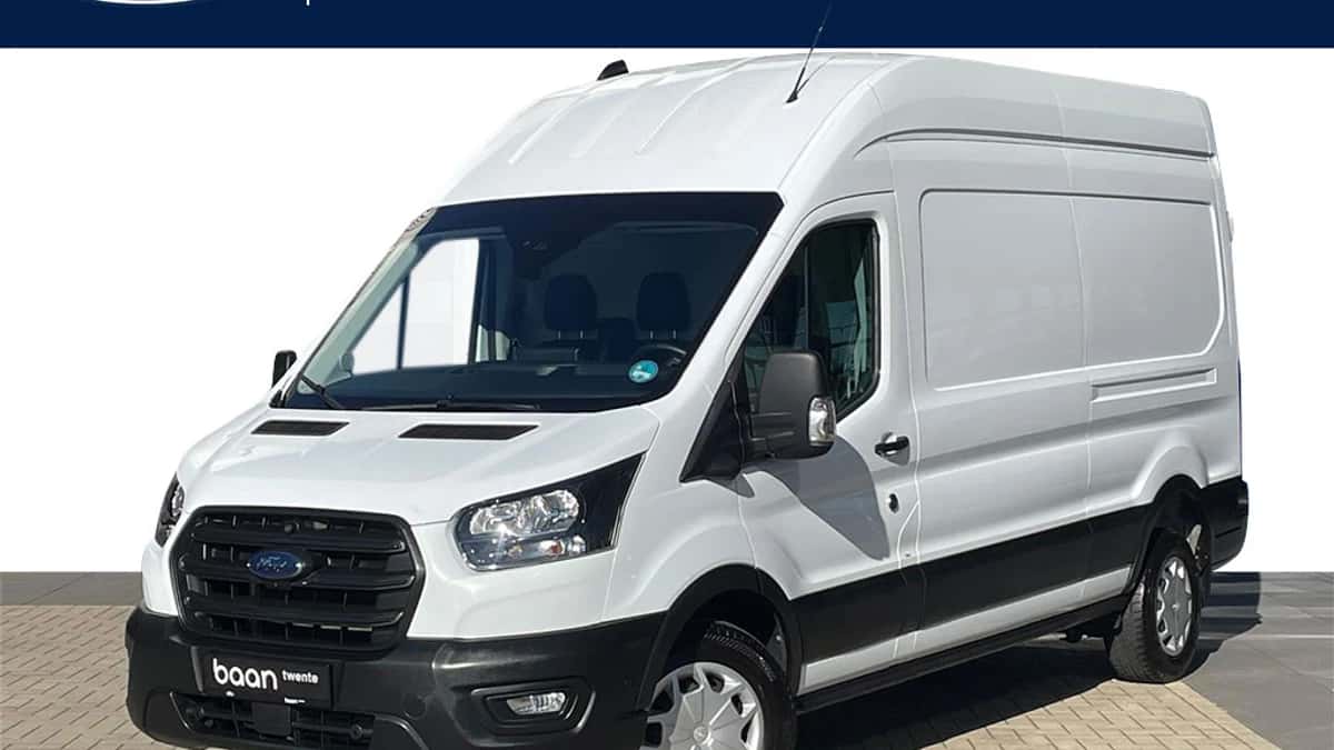 Ford Transit (2024) — foto 1