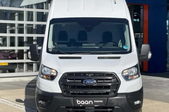 Ford Transit (2024) thumbnail 6