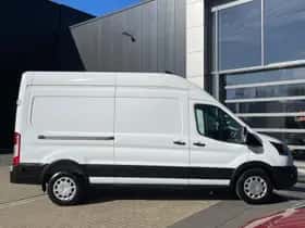 Ford Transit (2024) thumbnail 8