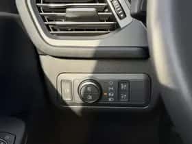 Ford Kuga (2024) thumbnail 25