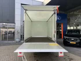 Ford Transit (2024) thumbnail 2