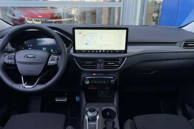 Ford Kuga (2026) thumbnail 2