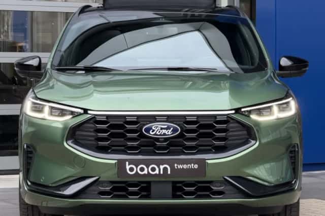 Ford Kuga (2026) thumbnail 4