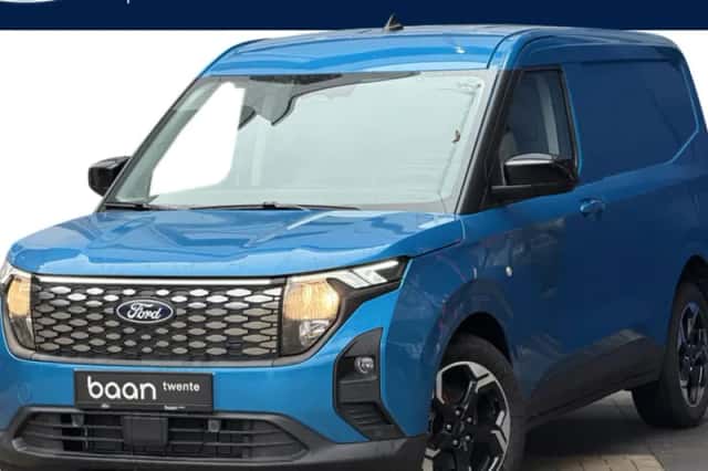 Ford E-Transit Courier (2026) thumbnail 1