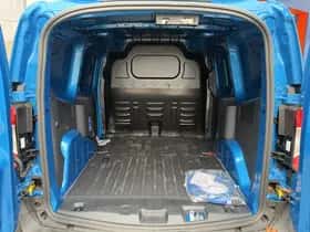 Ford E-Transit Courier thumbnail 12