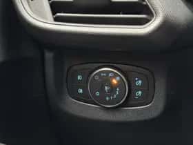 Ford E-Transit Courier thumbnail 16