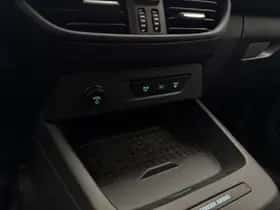 Ford E-Transit Courier thumbnail 23