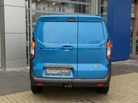 Ford E-Transit Courier thumbnail 4